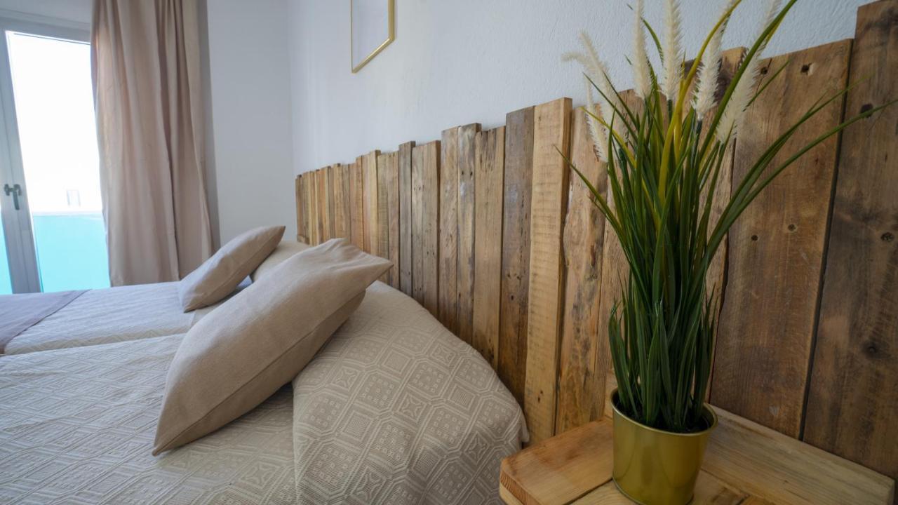 Tabbu Ibiza Apartments Playa d'en Bossa Εξωτερικό φωτογραφία
