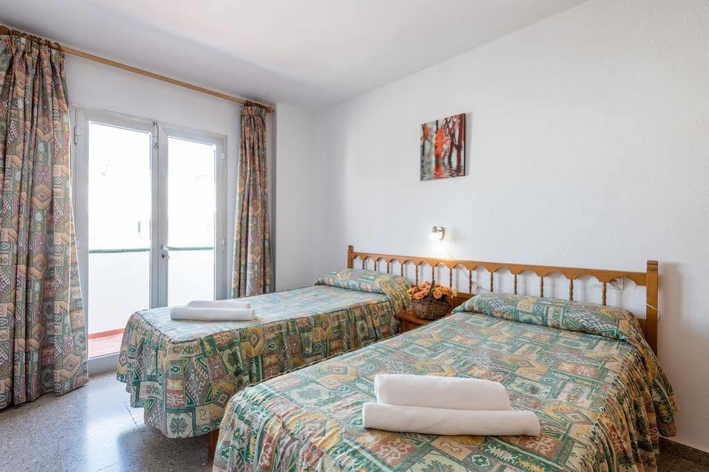 Tabbu Ibiza Apartments Playa d'en Bossa Εξωτερικό φωτογραφία