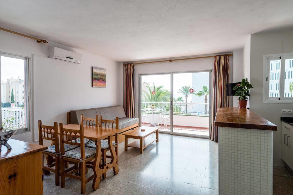 Tabbu Ibiza Apartments Playa d'en Bossa Εξωτερικό φωτογραφία
