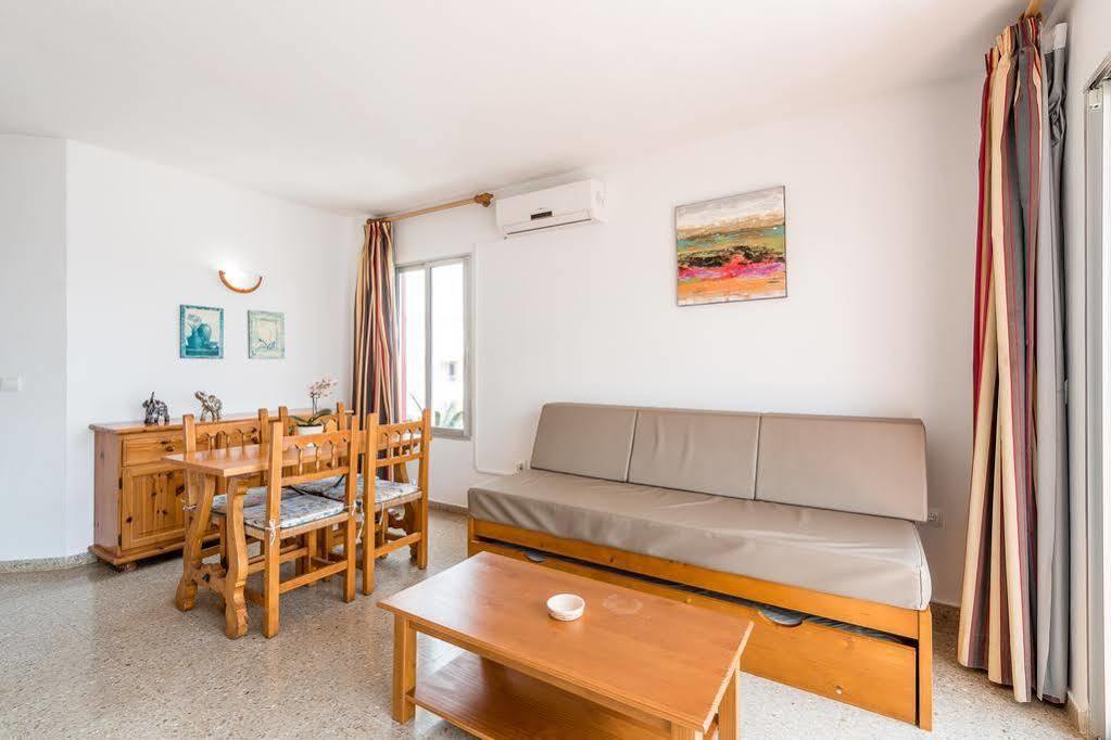 Tabbu Ibiza Apartments Playa d'en Bossa Εξωτερικό φωτογραφία